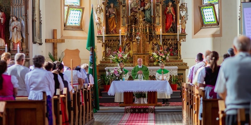 mass-Catholicism