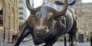 Advantages and disadvantages of capitalism