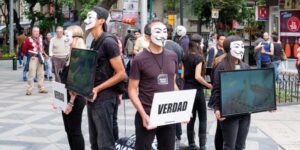 Social phenomena
