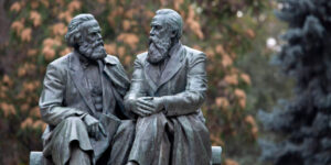 Structure and superstructure (Marx)