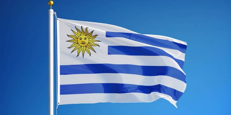 Flag-de-Uruguay